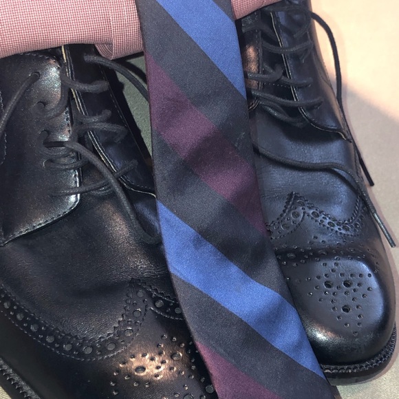 Men’s Cole Haan wing tip dress shoes size 13 - Picture 3 of 16